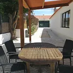 Yucca Garden Casa de Férias